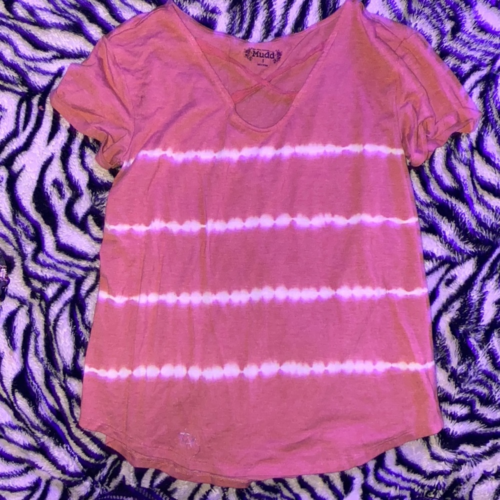 Size small coral tee shirt